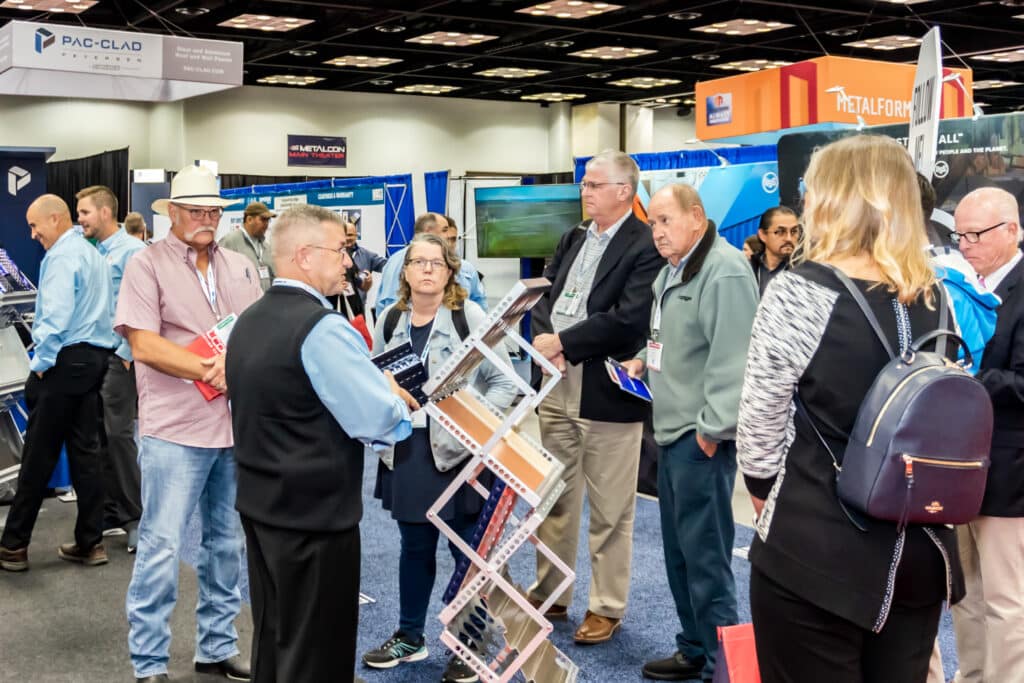 group discussing metalcon